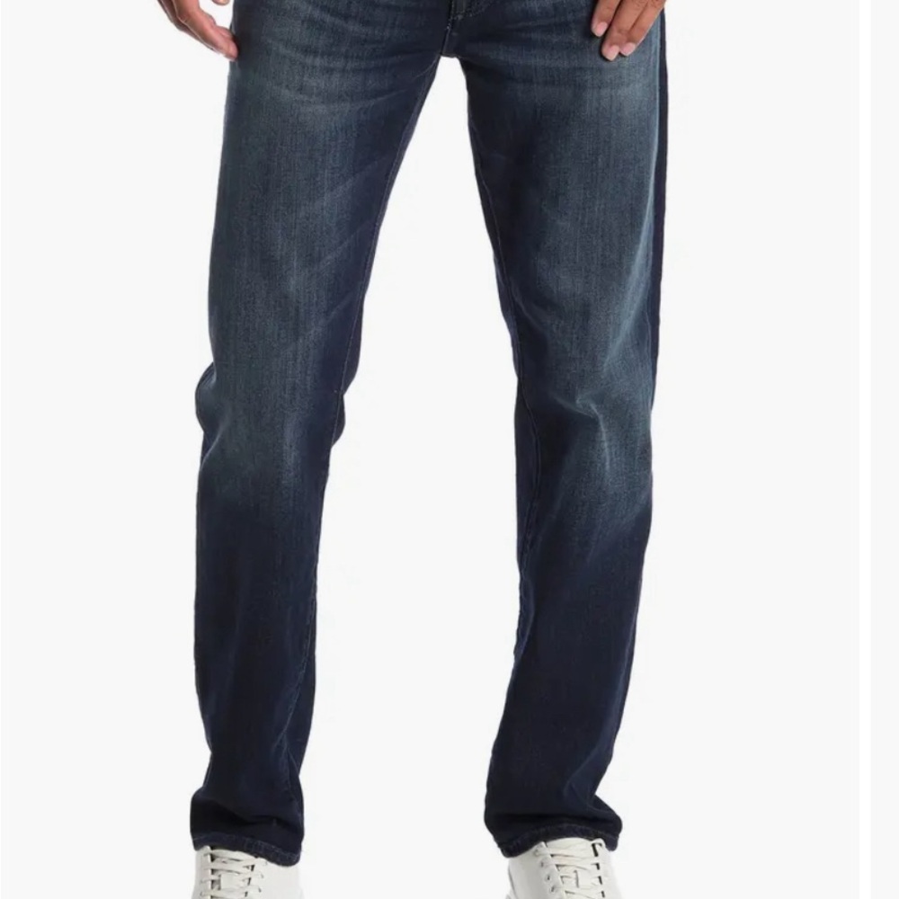 NWT Marcus Slim Straight Leg Jeans